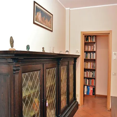 Apartment Three-bedroom -ge- 05 *